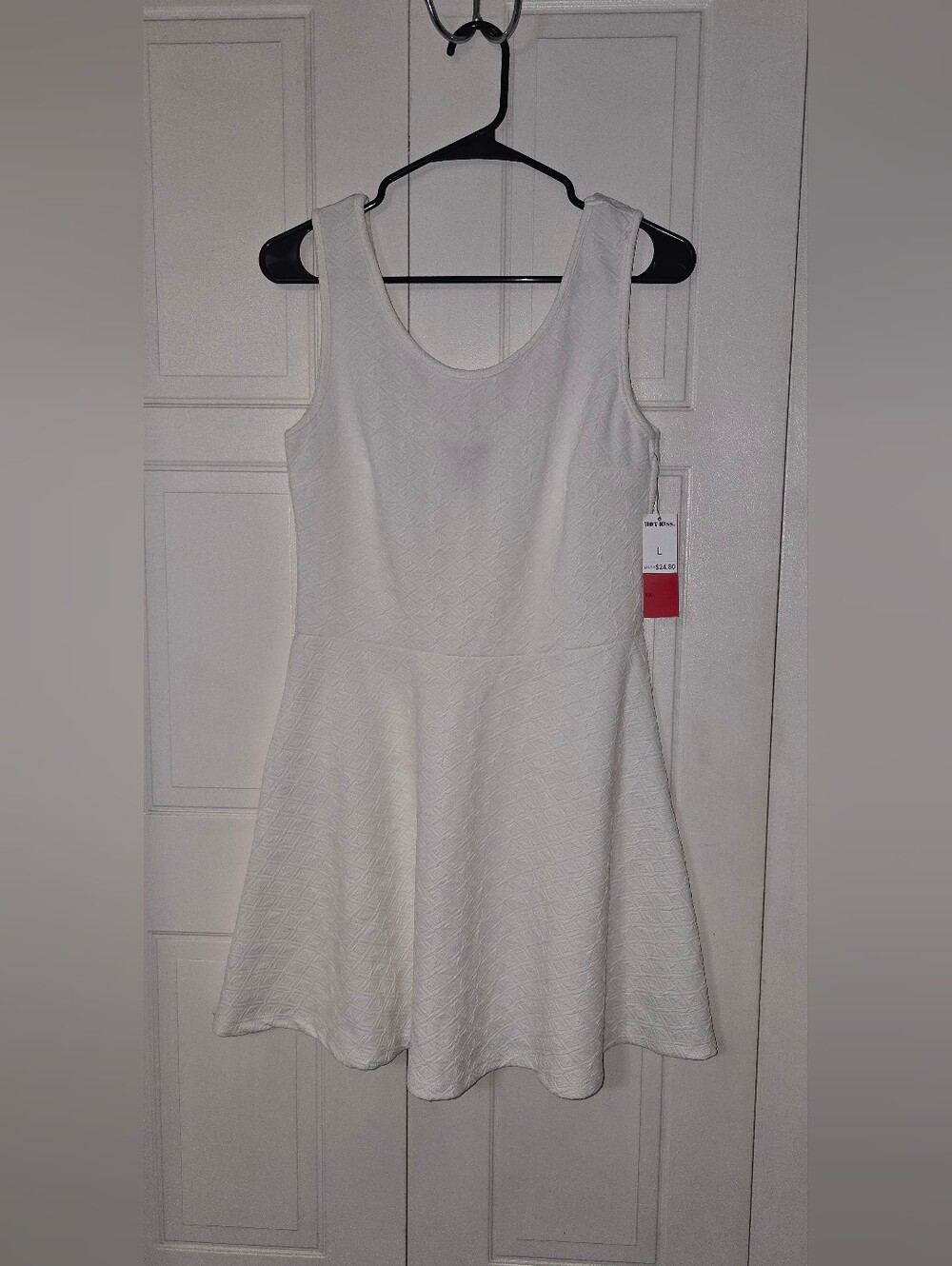 Hot Kiss White Textured Scoop-Neck Fit & Flare Mini Dress - Large